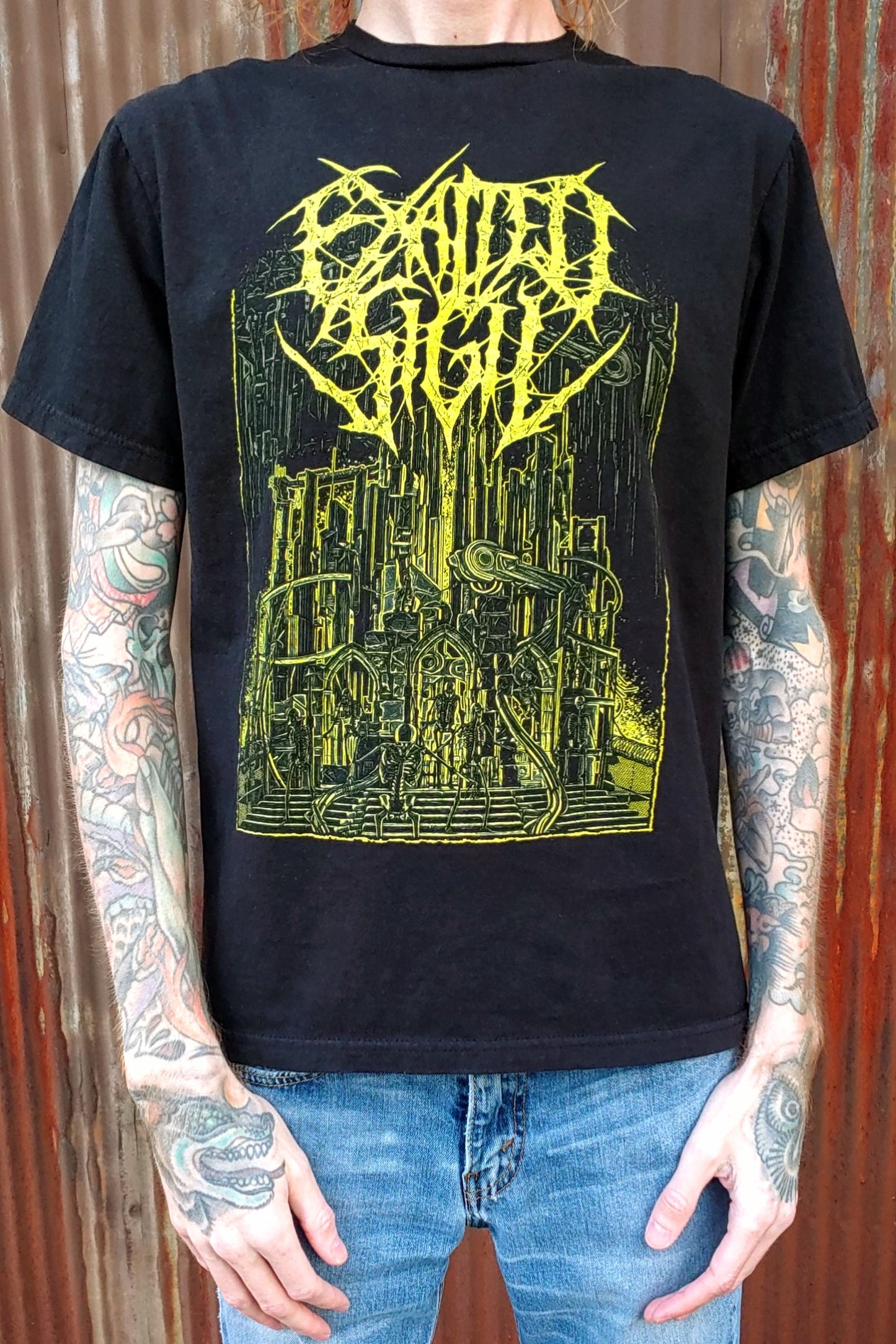 Headsplit Design T-Shirt